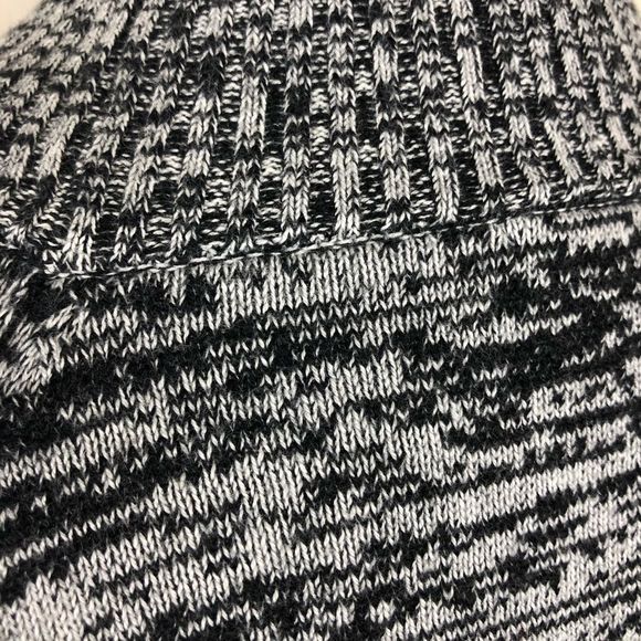 Splendid Heathered Grey Mock Neck Sweater Long Sleeve NWT size Large - Picture 6 of 10